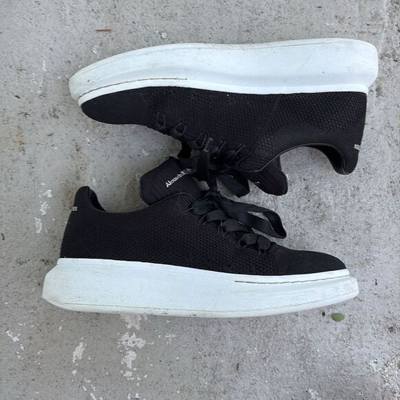 Alexander McQueen net top oversized sneakers - Picture 2 of 13